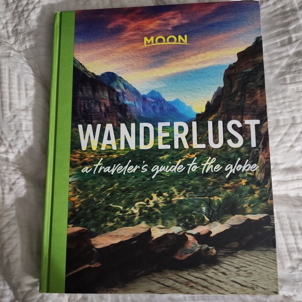 Book: Wanderlust traveler's guide